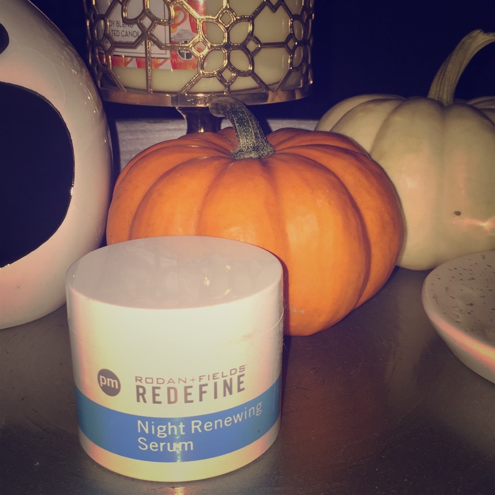 Redefine Night Renewing Serum